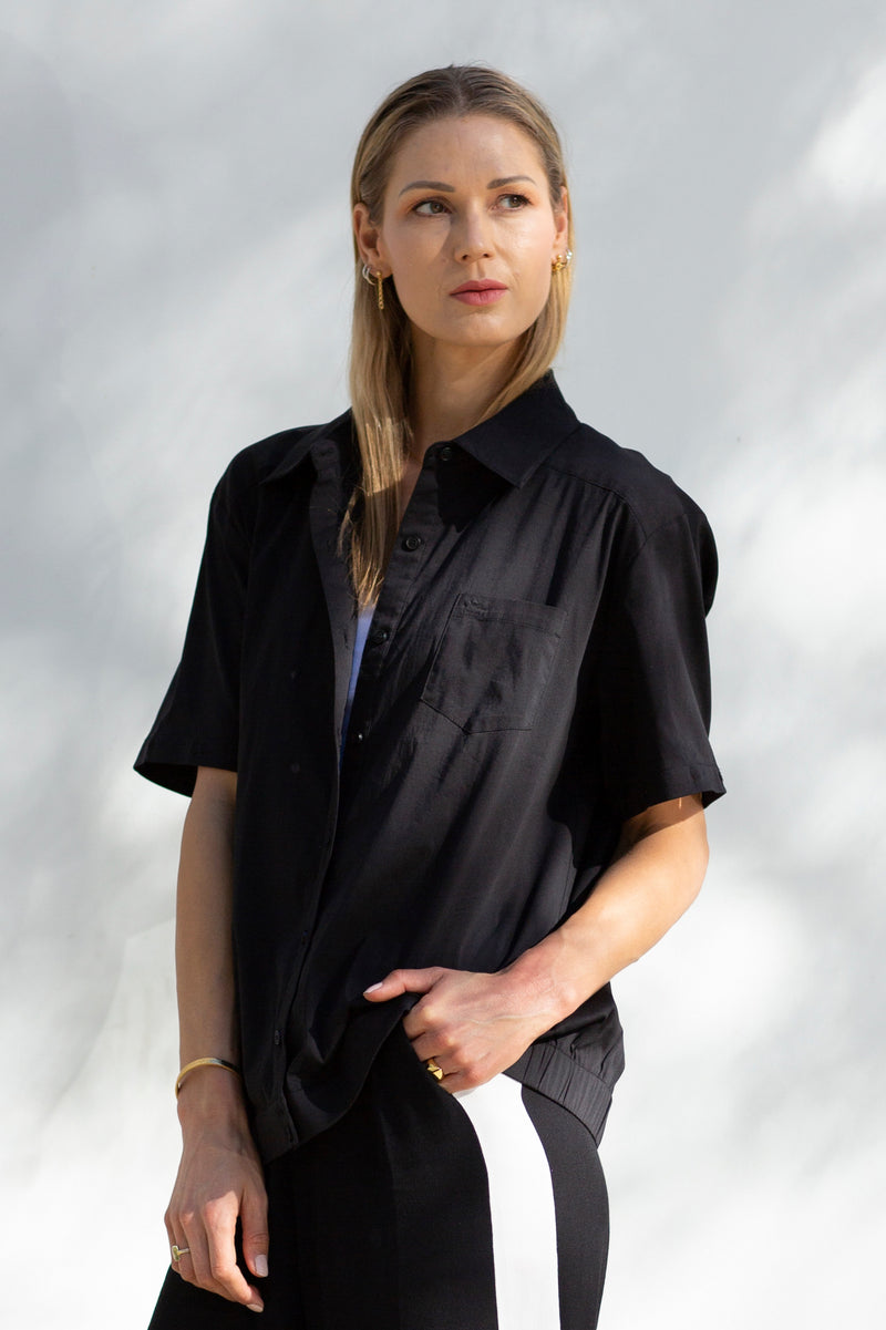 Cassi-Print Upcycled Hand-Painted 2-way Shirt, Blk/Wht/Blu